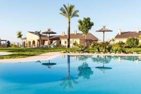  Quartiers Marbella Apartments  Эстепона